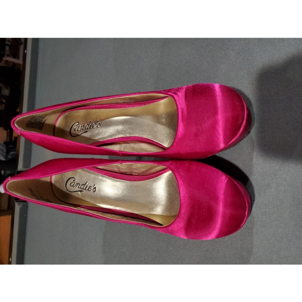 CAJASMINEFUSCHIA Round Toe platform heel 👠